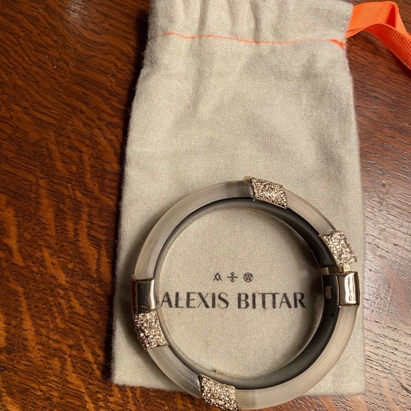 Alexis Bittar Silver Lucite Crystal Bracelet - Picture 5 of 7